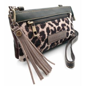 BOLSITO PIEL ANIMAL PRINT CON ASA DE MANO VERDE –