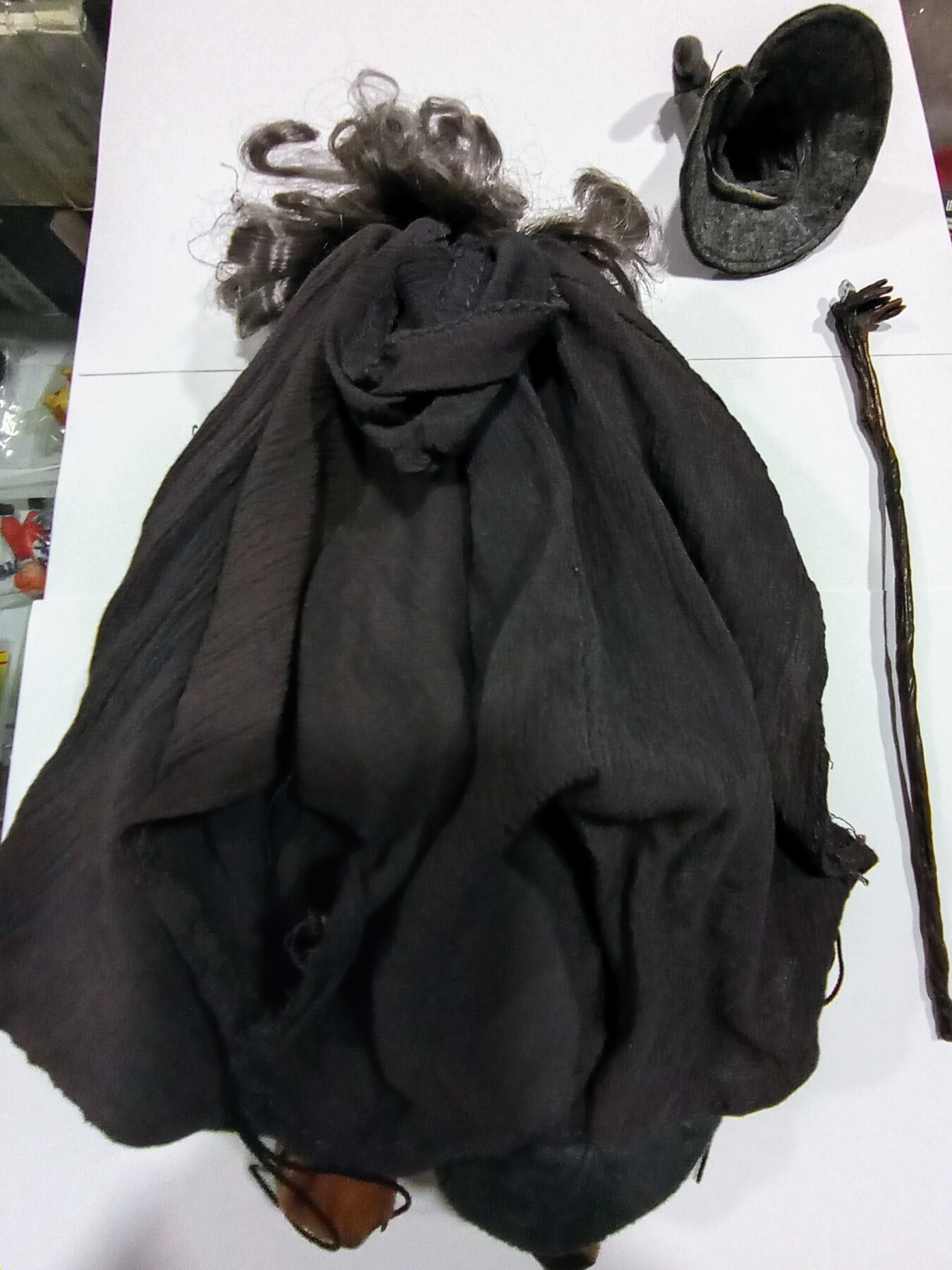 Figura vintage colección Gandalf el Gris con ropa auténtica - Imagen 4