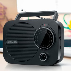 Radio portátil pilas y corriente pequeña MUSE M-050 R Negra mate
